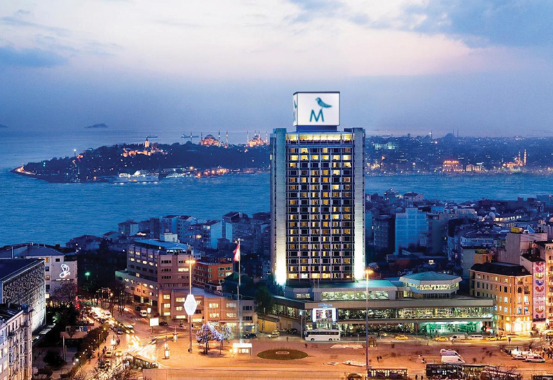 Estambul (segunda estadía): Hotel The Marmara Taksim en habitación con vista Bósforo o Cuerno de Oro