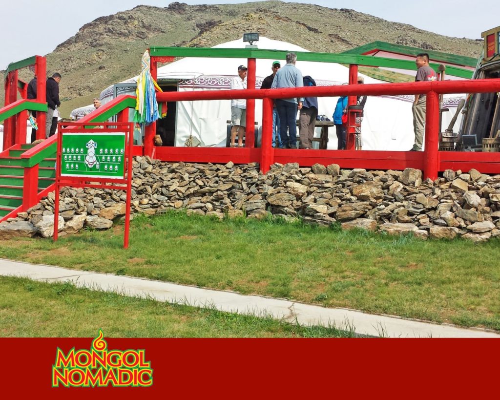 Mongolia Nómade: Mongol Nomadic tourist camp