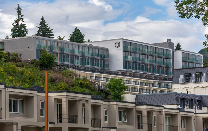 Queenstown: QT Queenstown