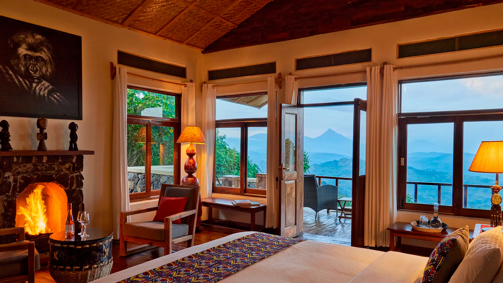 Bwindi: Nkuringo Gorilla Lodge